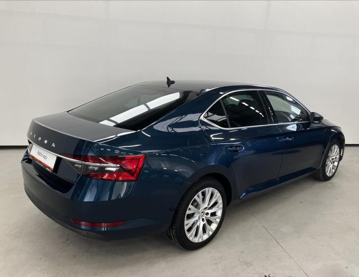Škoda Superb 2