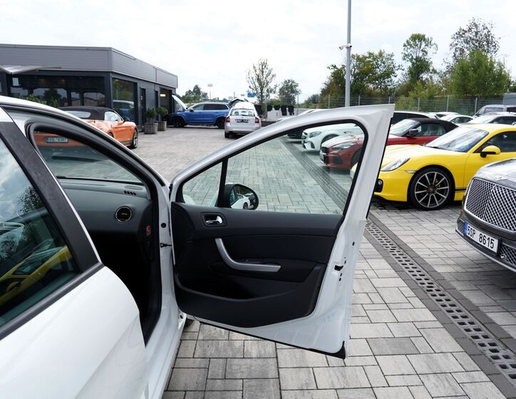 Peugeot 308 19