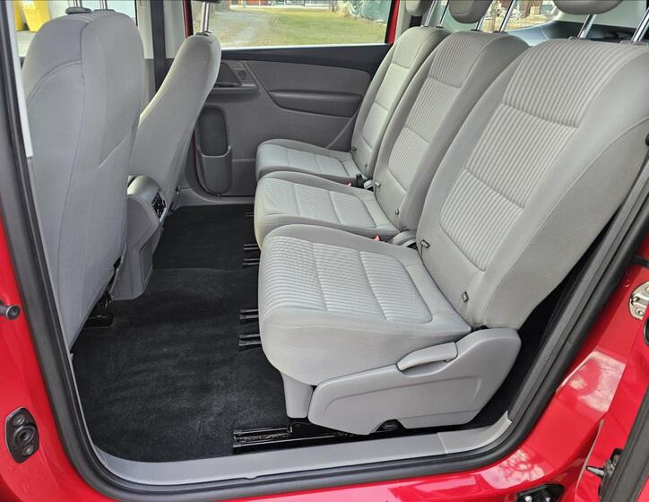 Seat Alhambra 18