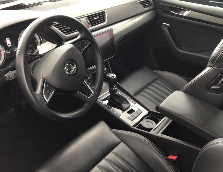 Škoda Superb 2