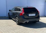Volvo V60 3