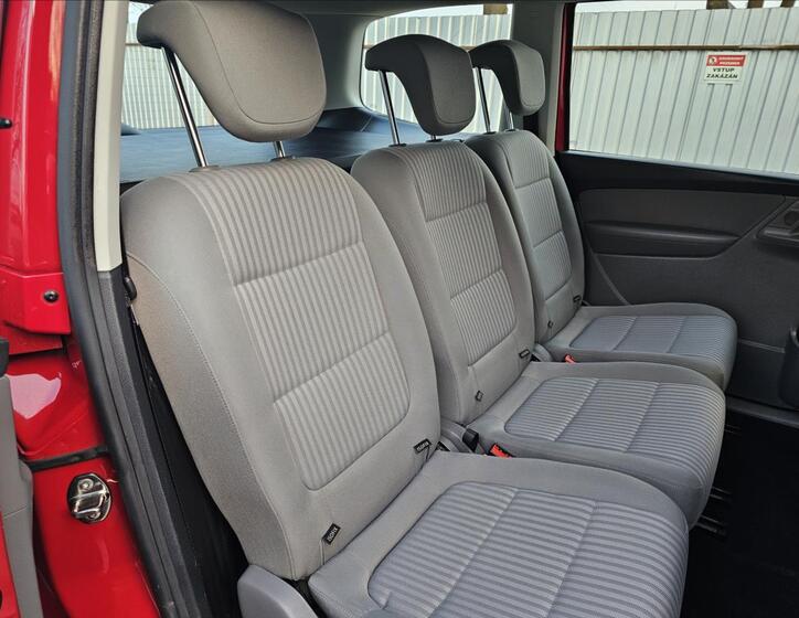 Seat Alhambra 24