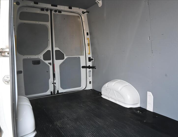 Volkswagen Crafter 29
