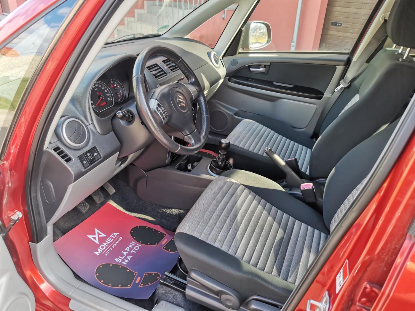 Suzuki SX4