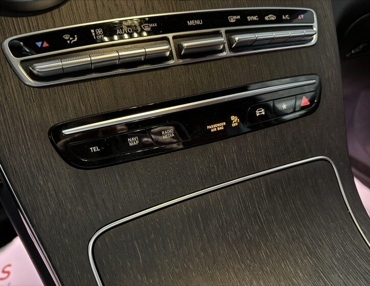 Mercedes-Benz GLC 19