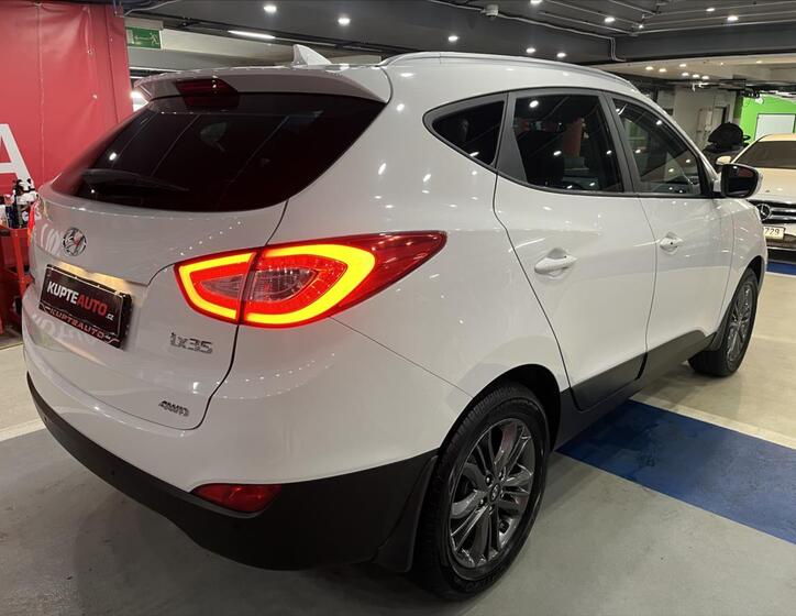 Hyundai ix35 6
