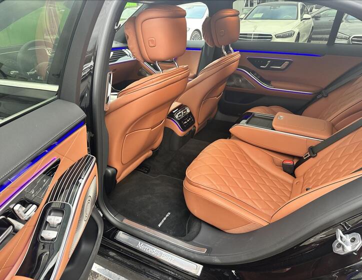 Mercedes-Benz Třídy S 11