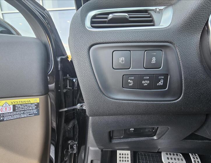 DS Automobiles DS4 17