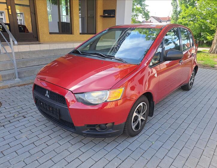 Mitsubishi Colt 3
