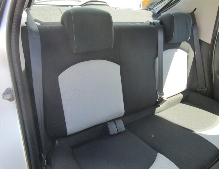 Peugeot 206 22