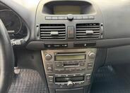 Toyota Avensis 16