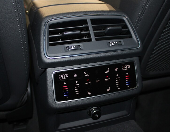 Audi A6 Allroad 13
