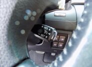 Lexus LX 570 31