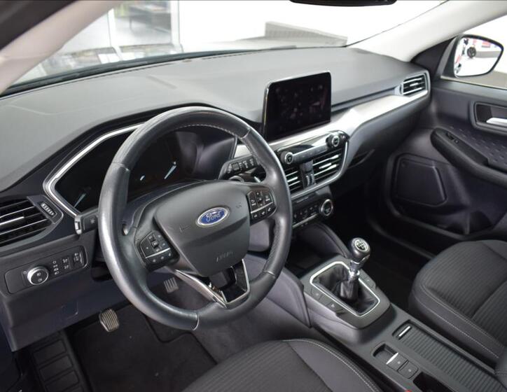 Ford Kuga 9