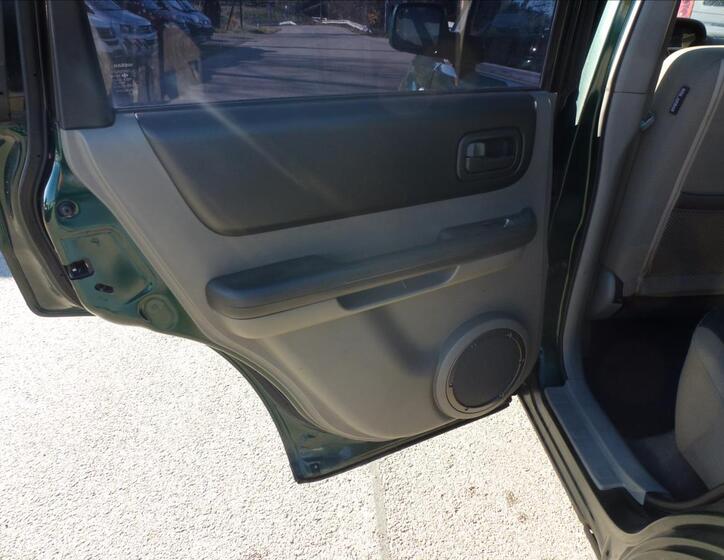 Nissan X-Trail 16