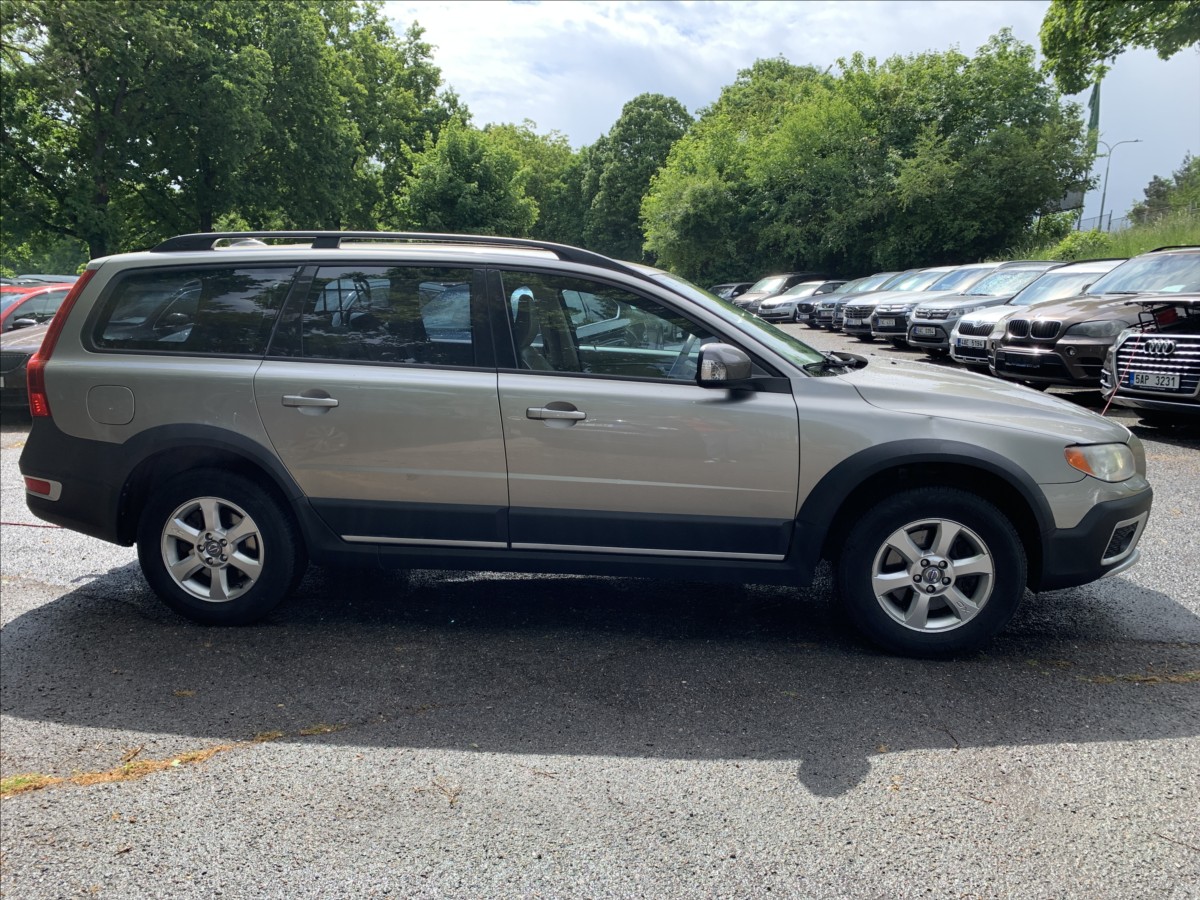 Volvo XC70