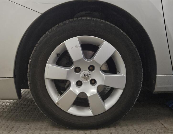 Peugeot 5008 29