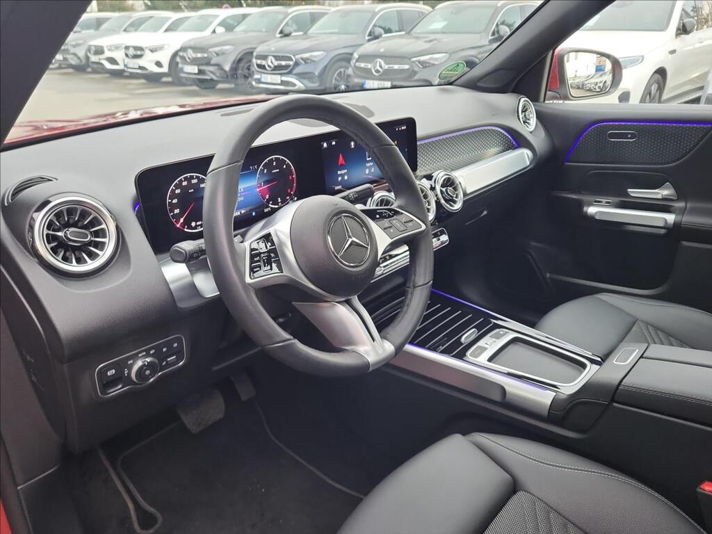 Mercedes-Benz GLB 9
