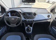 Hyundai i10 9