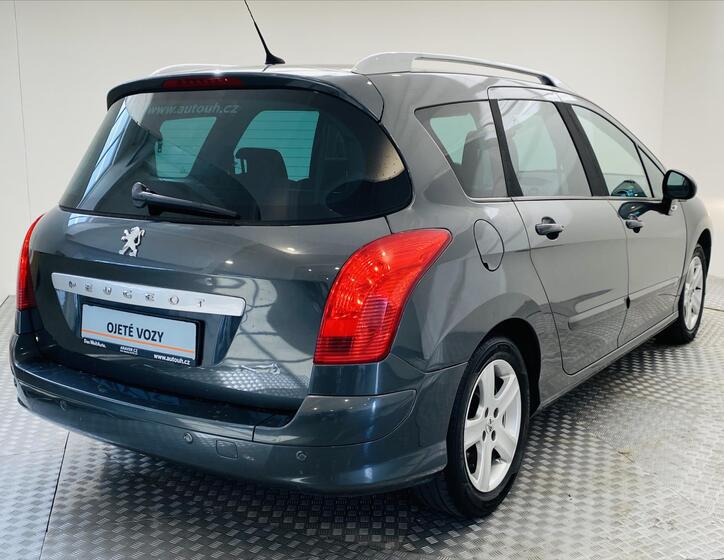 Peugeot 308 2