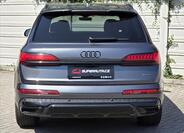 Audi Q7 5
