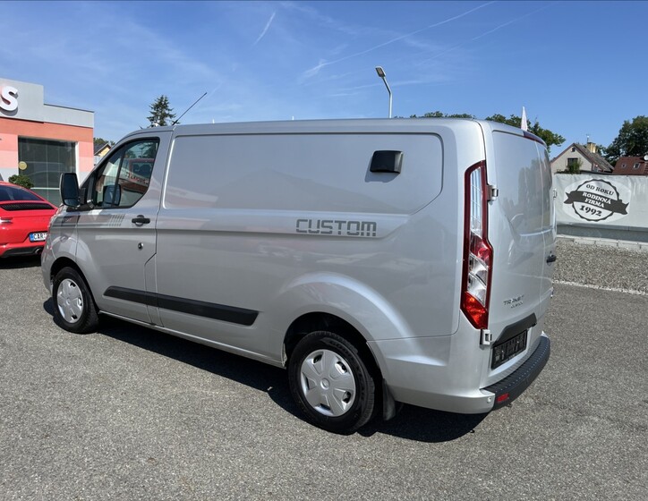 Ford Transit Custom 8