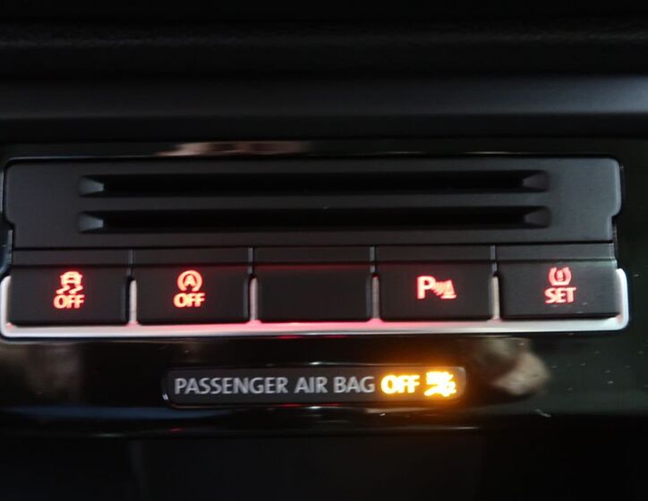 Seat Alhambra 23