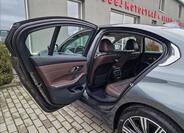 BMW Řada 3 18