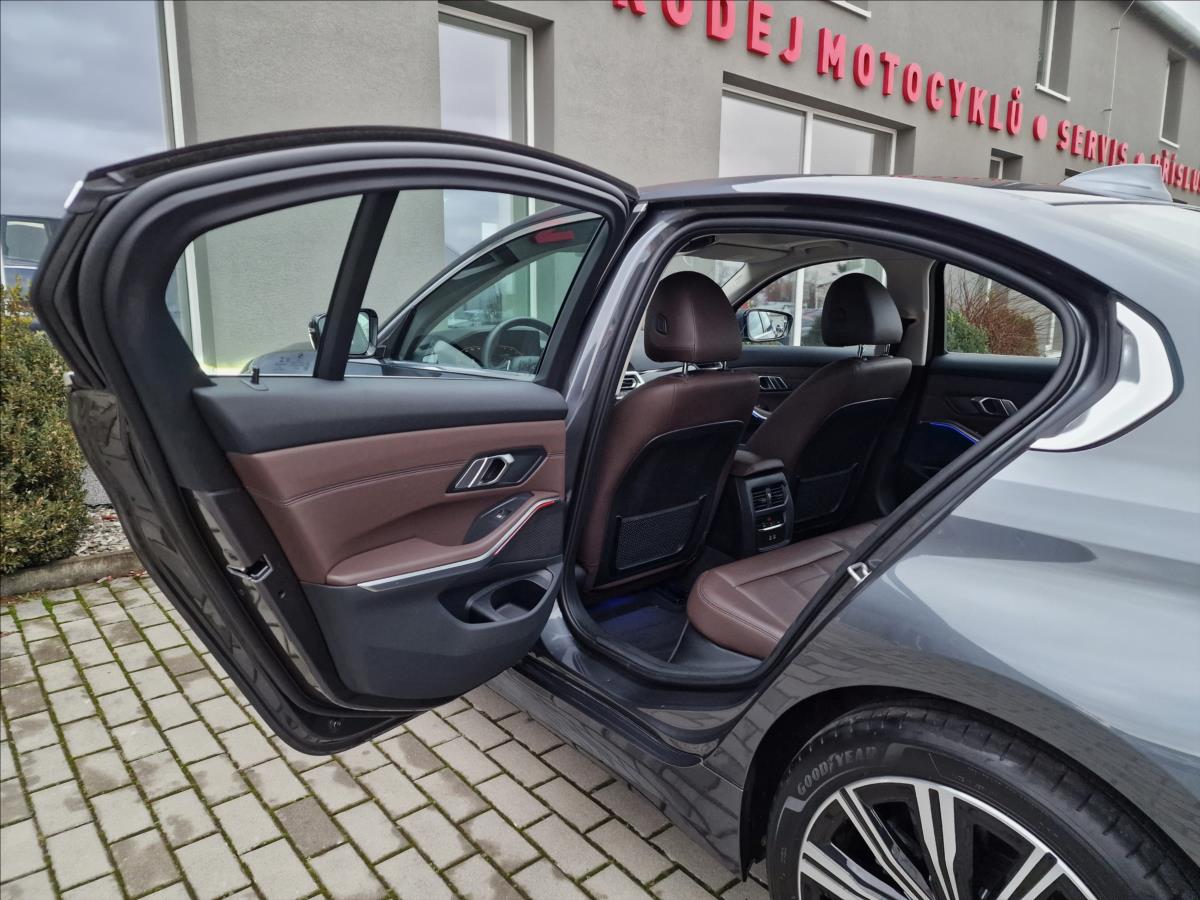 BMW Řada 3