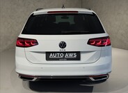 Volkswagen Passat 10