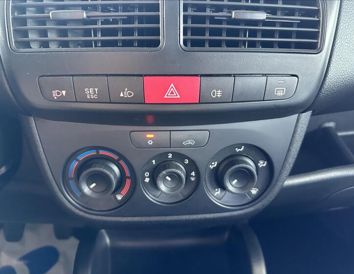 Opel Combo 16