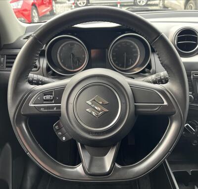 Suzuki Swift 14