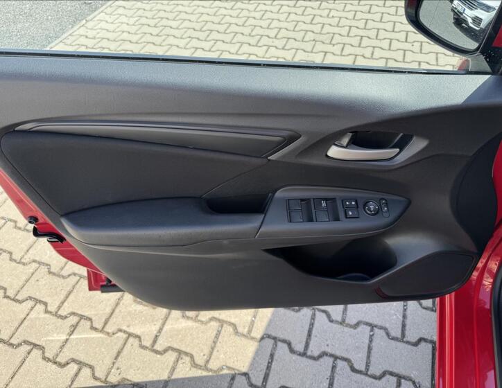 Honda Jazz 17