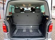 Volkswagen Multivan 15