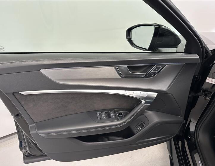 Audi RS 6 28