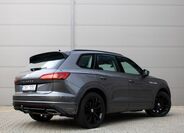 Volkswagen Touareg 5