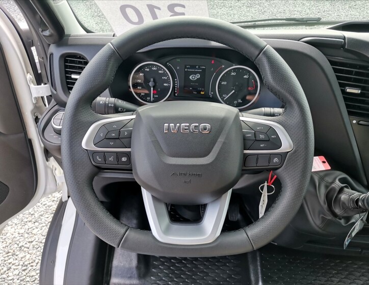 Iveco Daily 12