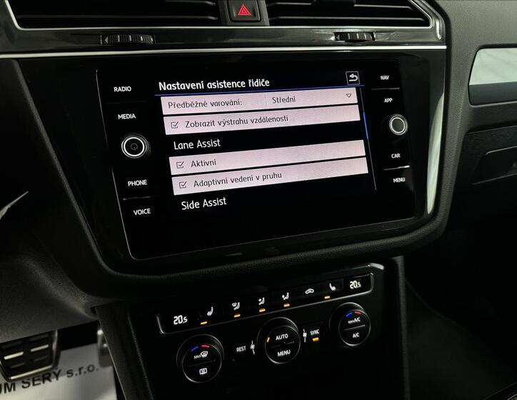 Volkswagen Tiguan 26