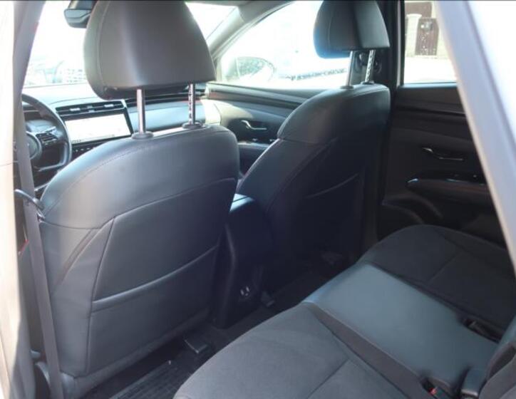Hyundai Tucson 12