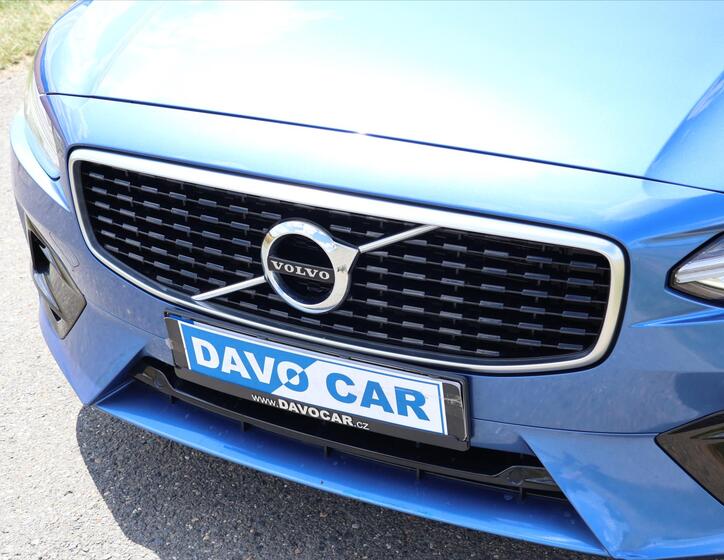 Volvo V90 38