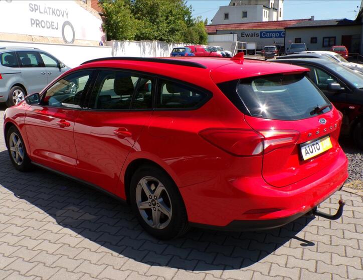 Ford Focus 6