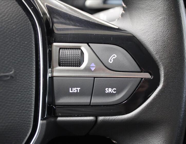 Peugeot 3008 18