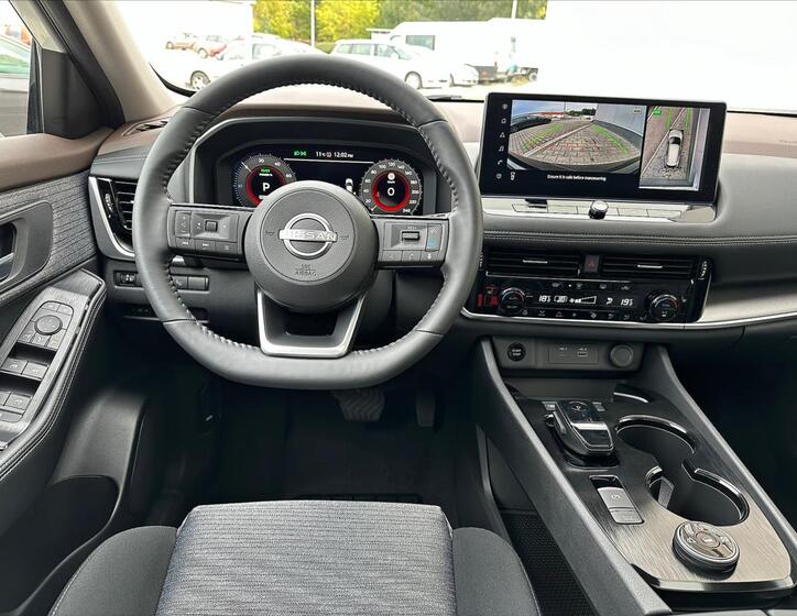 Nissan X-Trail 9
