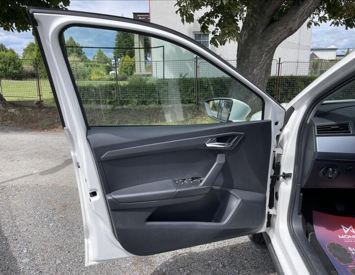 Seat Arona 11