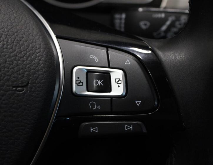 Volkswagen Passat 19