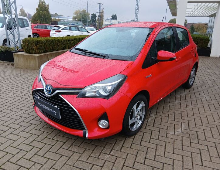 Toyota Yaris 2