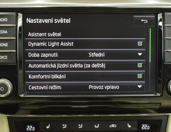 Škoda Superb 28