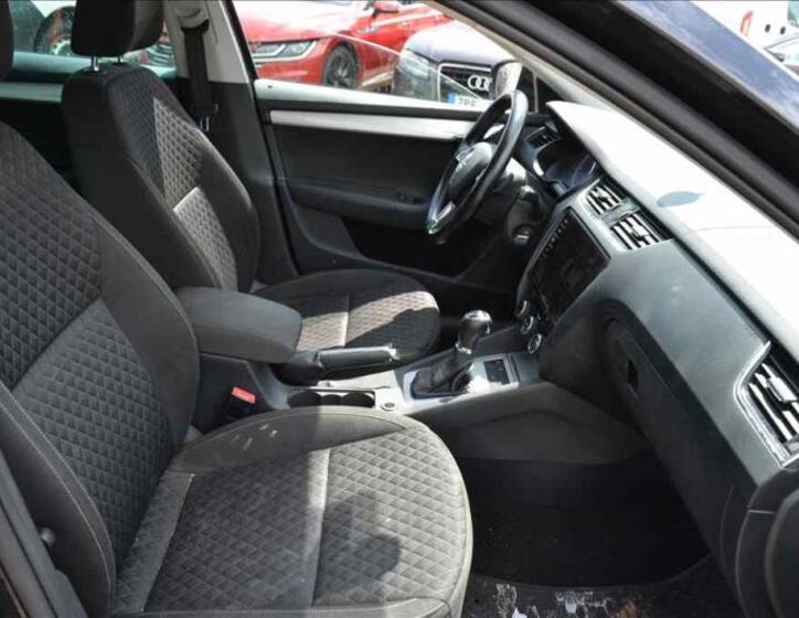 Škoda Octavia 27