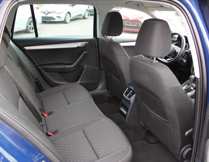 Škoda Octavia 27