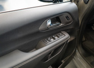 Chrysler Pacifica 16